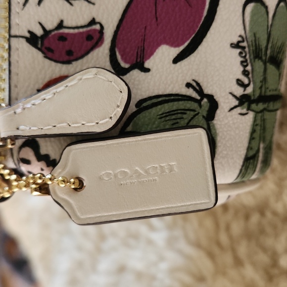 Adorable NWT Coach Chalk Creature Print Nolita Barrell Bag ♥️🪲🎁 - Picture 5 of 17